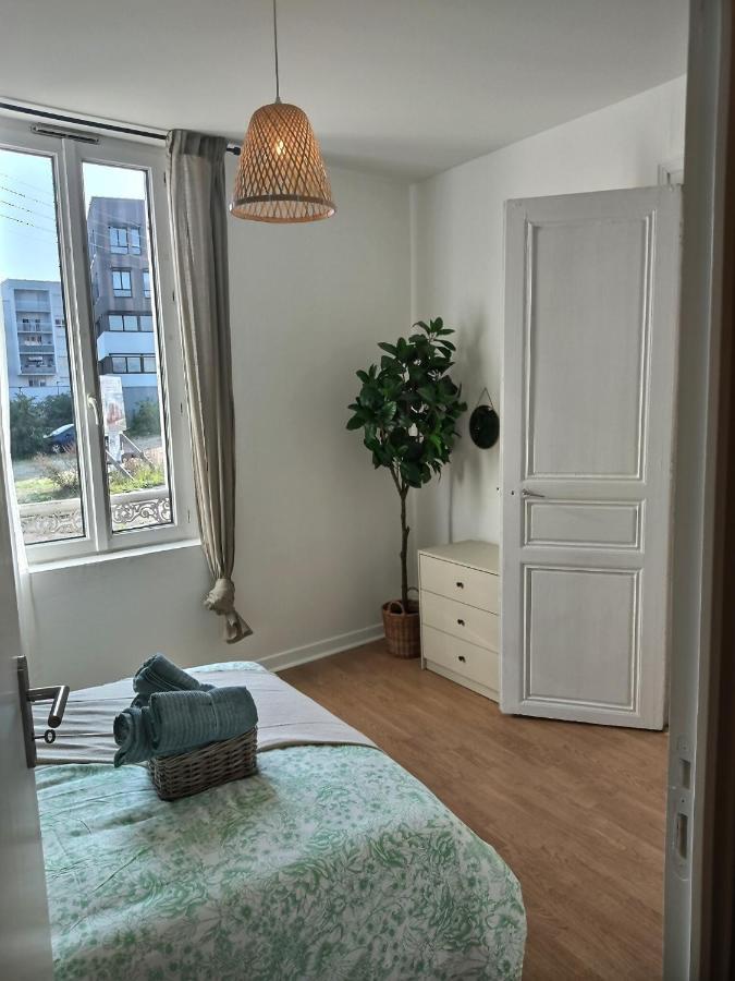 F2 La Pause Ebroicienne Proximite Gare Apartment Évreux Екстериор снимка